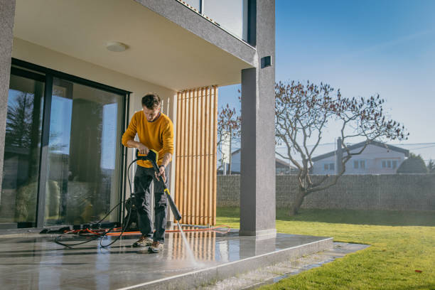 Professional Pressure Washing Services in Cypress Quarters, FL
